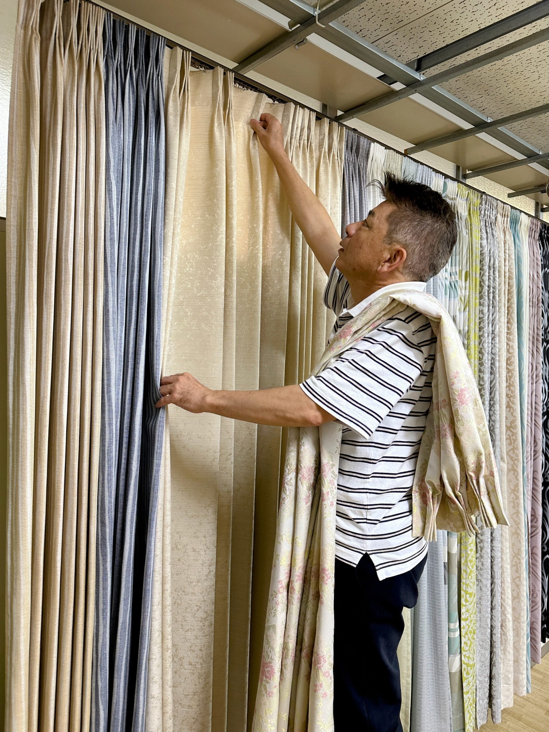 ジャカード織カーテン採寸